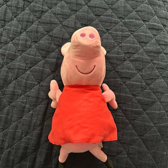 Perfect condition Peppa Pig stuffie - Picture 1 of 3